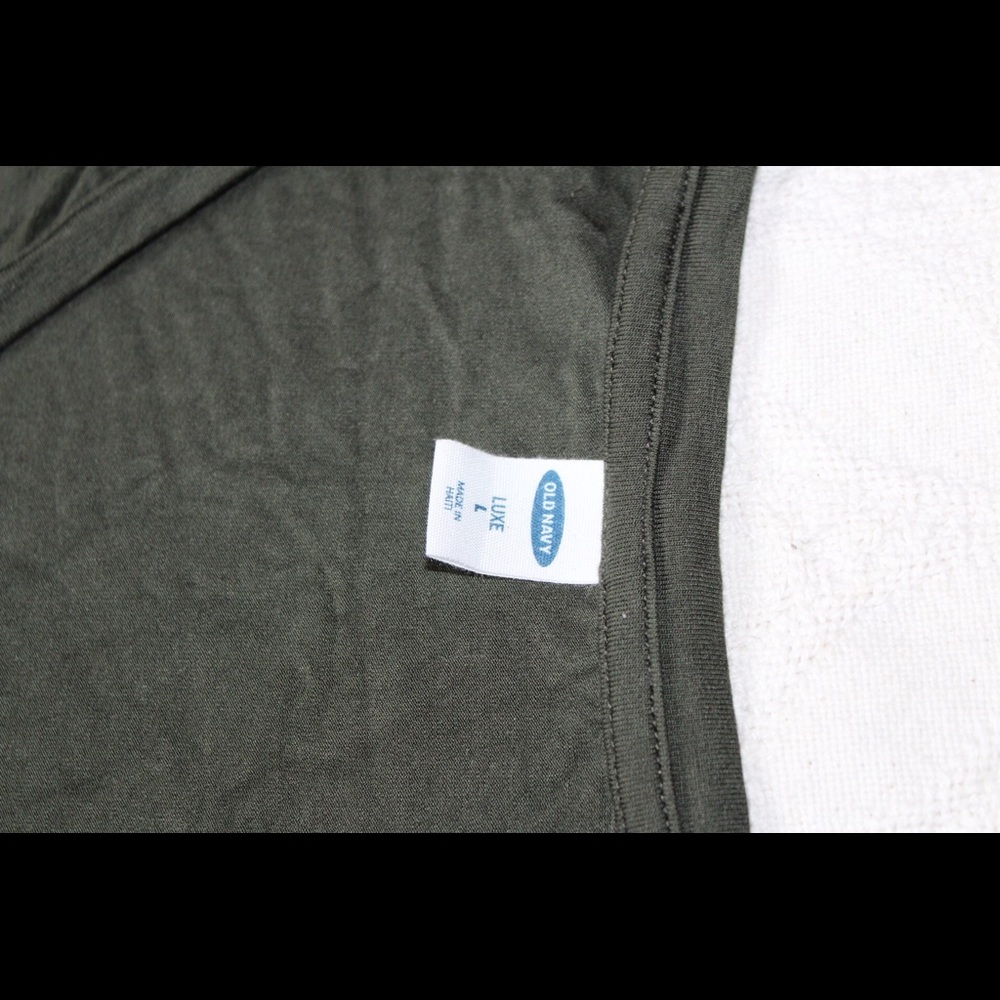 Tshirt - Picture 2 of 5